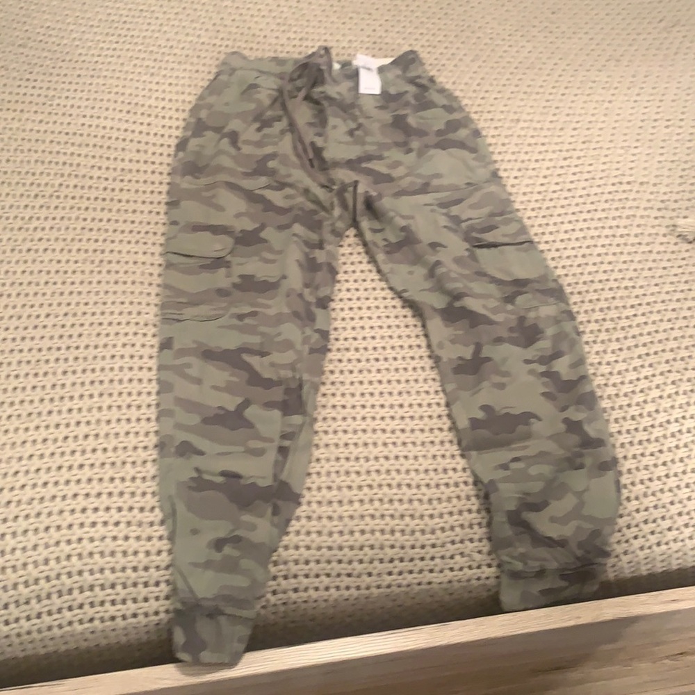 Camo pants